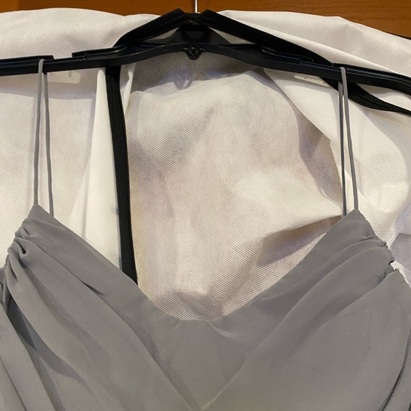 Bridesmaid dress, never worn - Picture 8 of 10